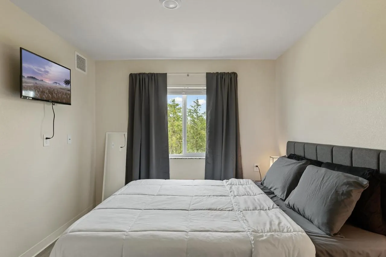 The Professional - 5 Mins To Carowinds Apartment Charlotte