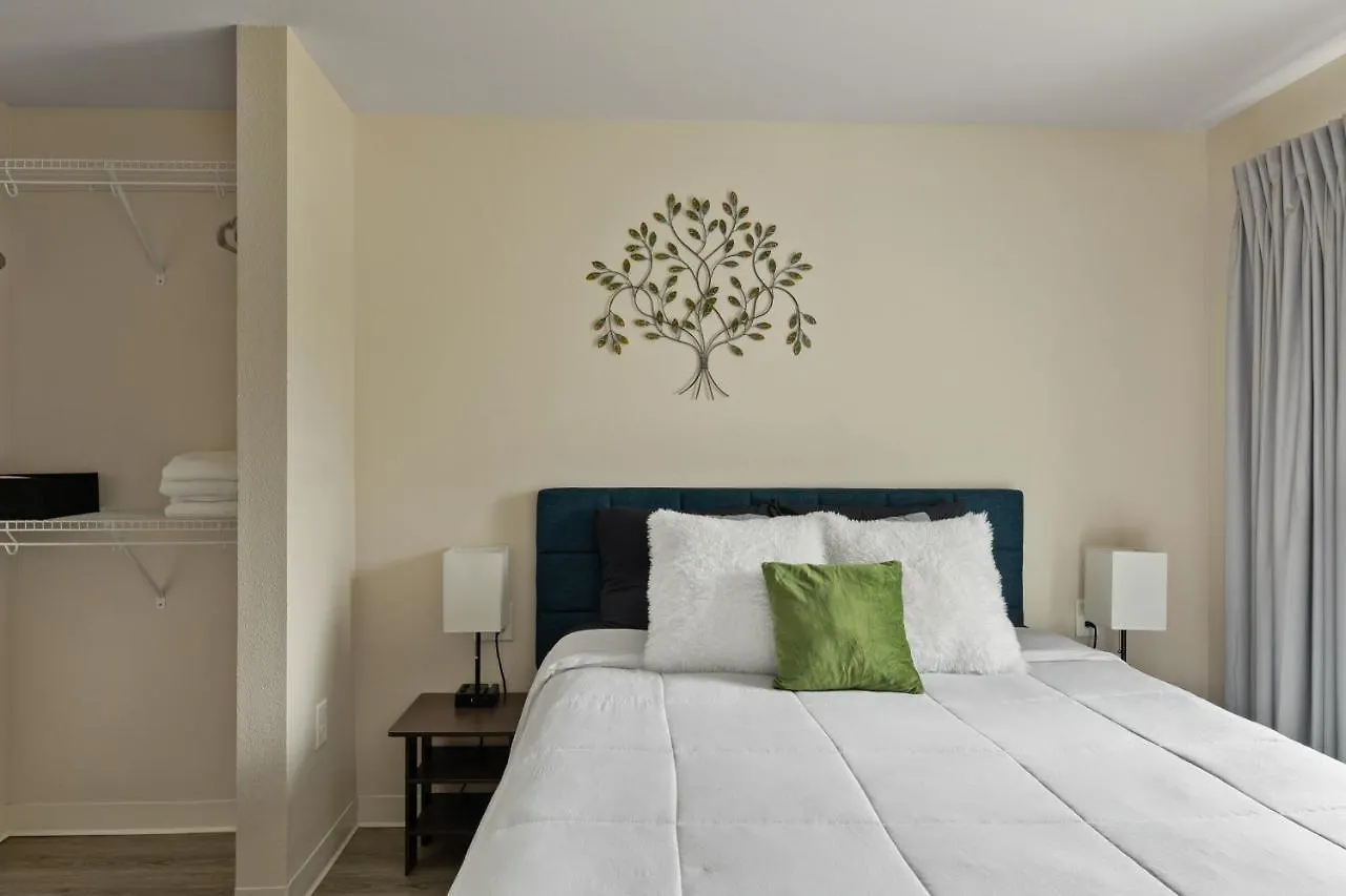 The Professional - 5 Mins To Carowinds Apartment Charlotte